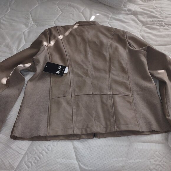 NWT Mo-Ka Faux leather Jacket - Picture 4 of 4